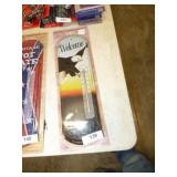 NEW METAL THERMOMETER