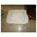 LARGE PET BED