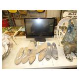 MONITOR & LADY SHOES SIZE 8