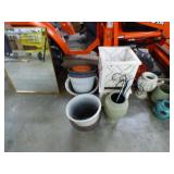 ASSORTED FLOWER POTS