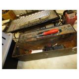 METAL TOOL BOX WITH SOME TOOLS INCLUDES SNAP ON