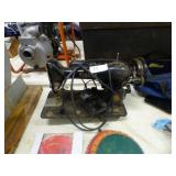 VINTAGE SINGER 66 SEWING MACHINE W/PEDAL