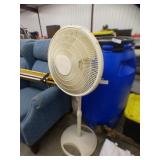 STAND FAN WORKS GOOD
