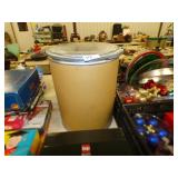 STORAGE CONTAINER