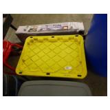 HEAVY DUTY TOTE WITH LID