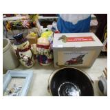 3 COOKIE JARS