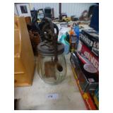 ANTIQUE DAISY 1 GALLON BUTTER CHURN