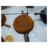 CAST IRON SKILLET