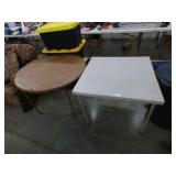2 FOLDING CARD TABLES
