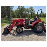 2021 Mahindra 1635 4x4 Tractor, Springtown, TX