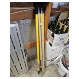 Five paint poles, three extendable - garage