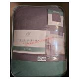 King sheet set, new - upstairs