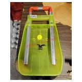 Collapsible shovel - garage
