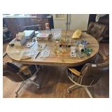 Kitchen Table w/Chairs(kitchen) CONTENTS NOT