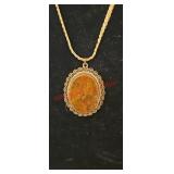 Agate Necklace from Mount Jasper (office)