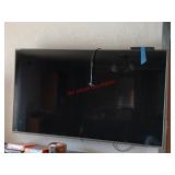 LG 56 Inch TV *bring tools to dismount* (dining