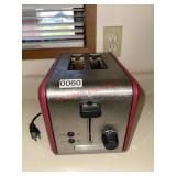 Kitchen Aid Toaster (kitchen)