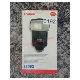 Canon Electronic Flash Speedlite 580EX with Soft