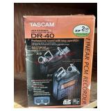 Linear PCM Recorder in Box              (Back