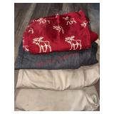 Mens Pants and Shorts lot Medium-40