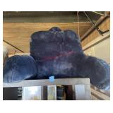 dark grey reading pillow(garage)