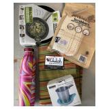 Small Kitchen Lot nice                (Back Room)