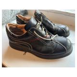 Mens Bata Leather Shoes Likely size 11