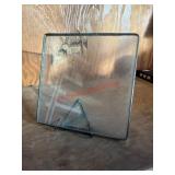 Bedford Floating Photo Frame              (Back