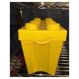 Lego Storage with Legos           (Hallway)