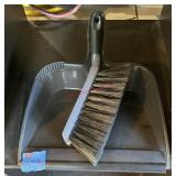 10-inch plastic dustpan and brush set(garage)