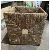 woven storage cubie (garage)