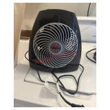 Vornado Heater Fan           (laundry Room)