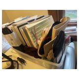 Large Lot of New Nice S/M Tights       (laundry