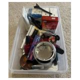 Misc. bathroom items lot (master bedroom)