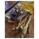 Gold Decor Bag Lot       (kitchen)