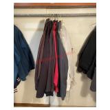 Menï¿½s Jacket lot size M-L(master closet )