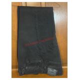 Levi jeans size 34X32 (master closet )