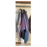 Menï¿½s jacket and vest  lot sizes M-L (master