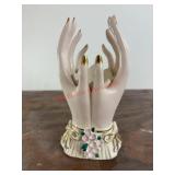VTG Rueben? Hand Vase          (Garage Back Room)