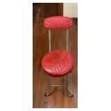 vintage-style padded folding stool(Downstairs