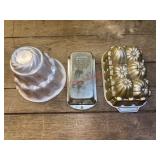 Lot of Three Baking Dishes       (Garage Back