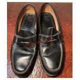 Menï¿½s dress shoes size 10(master closet)