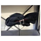 Gwen Pennington VTG Ladies Hat       (Garage Back