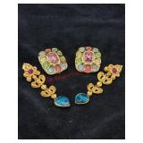 VTG Clip Ons  Fun Unique Gold Toned   Lot