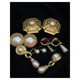 VTG Clip Ons  Gold Toned/ Faux Pearl   Lot