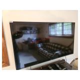 Samsung tv with remote and wall mount, buyer to