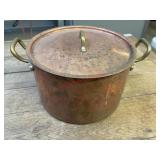 Vintage Lidded Copper Stock Pot       (Garage