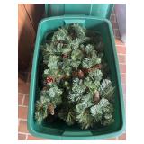 Lidded Tote of Garland     (Sun Room)