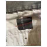 Menï¿½s pants lot sizes 32/30 34/30 34/32(master