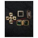 Gold Toned Retro Brooch lot